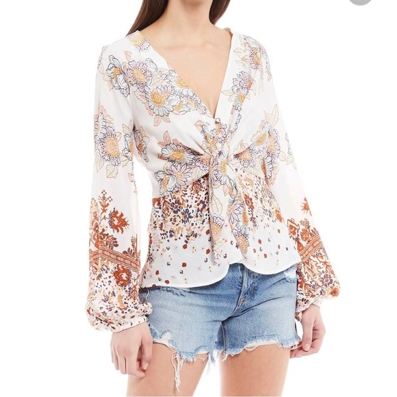 Free People Tops - FREE PEOPLE Run Free Blouse XS